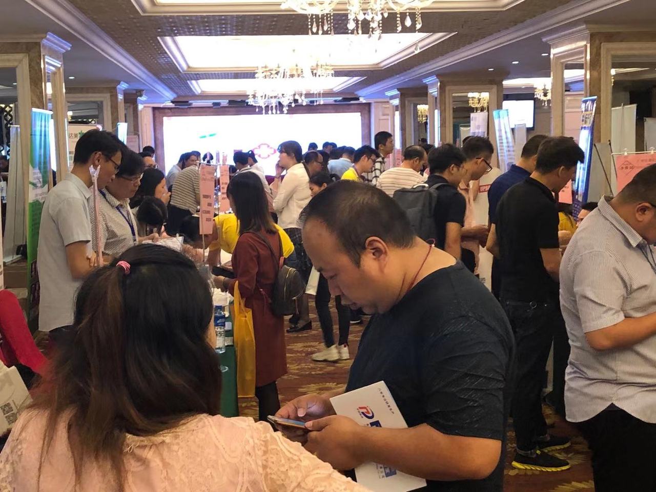 微信圖片_20191118152055.jpg 微信圖片_20191118152055.jpg